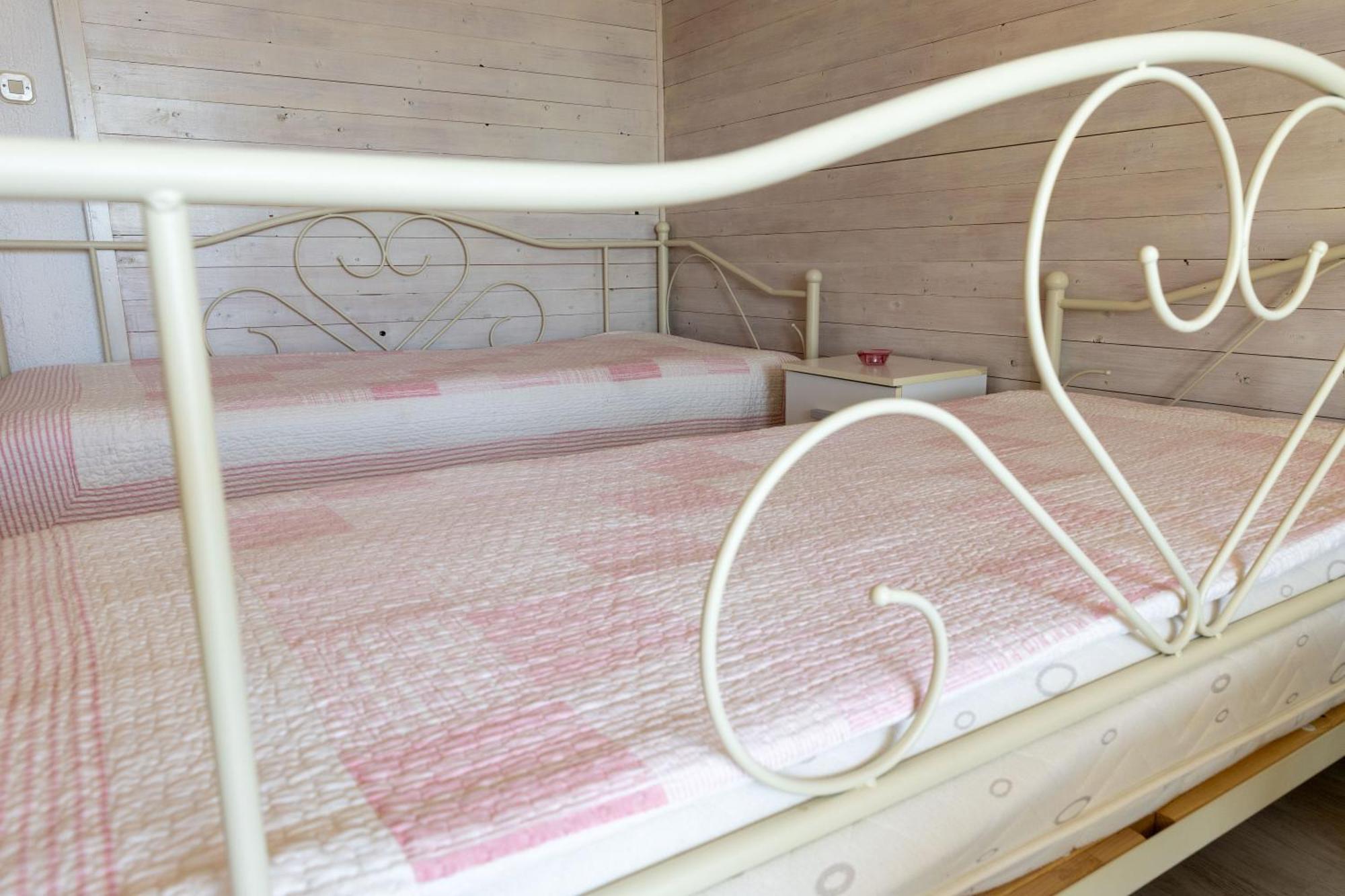 Apartment Trlaja *